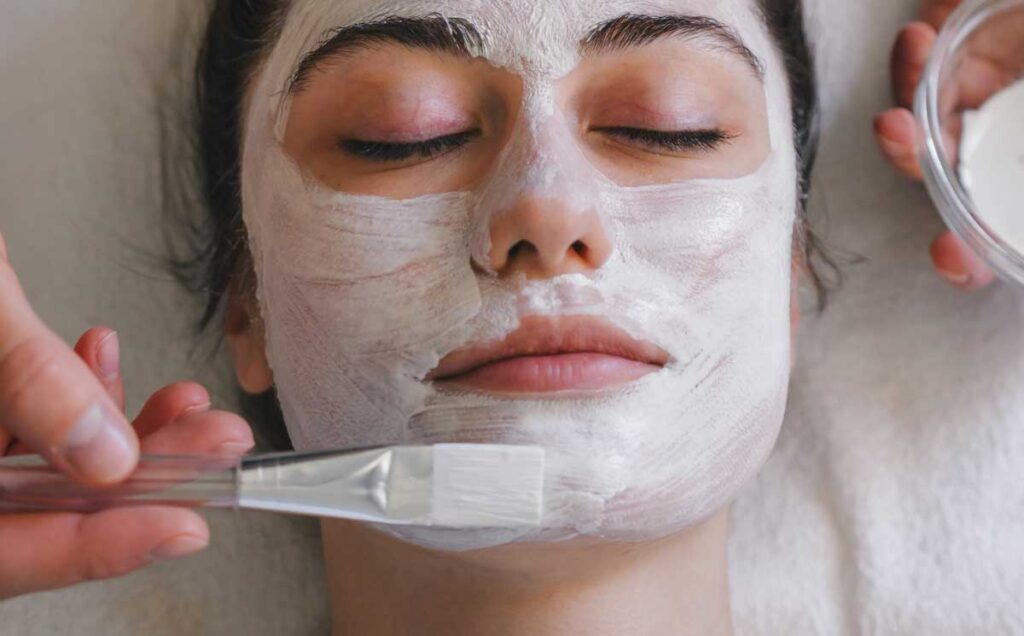 Een enzymatische peeling geeft resultaat